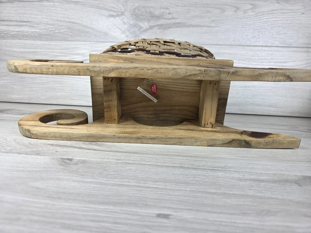 Vintage Wooden Christmas Sleigh Sled Basket Oval Medium 15x8x7 SU4